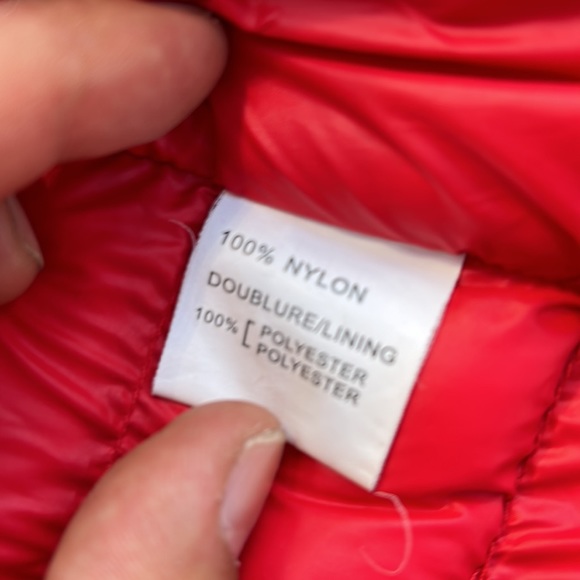 *Lina* Normal Jacket For Women color Red Size Small & good Material. 🇨🇦 - Picture 3 of 4